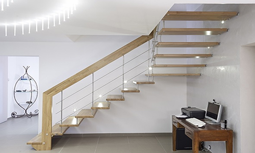 éclairage d'escaliers avec l'éclairage haut de gamme ORSTEEL Light